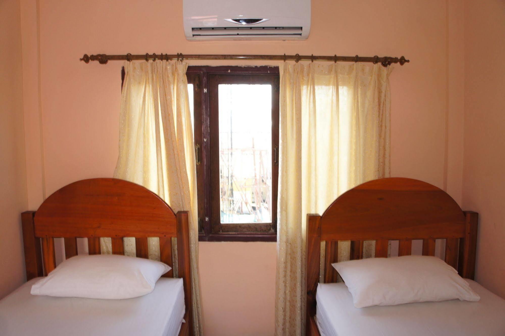 Viengsavanh Guesthouse Ванг-Виенг Экстерьер фото